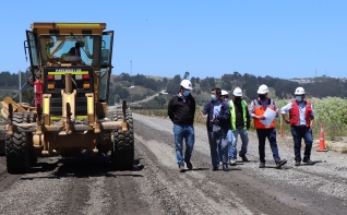 Subsecretario de Obras Públicas inspecciona los trabajos para la pavimentación del Baipás de Puerto Saavedra