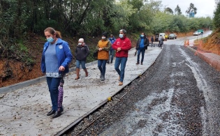 Seremi de Obras Públicas inspecciona el avance en las obras de mejoramiento del camino Puerto Domínguez – La Misión