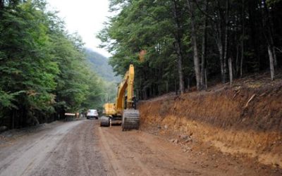 MOP TRABAJA EN LA CONSERVACIÓN DEL CAMINO CURACAUTÍN – TERMAS DE TOLHUACA