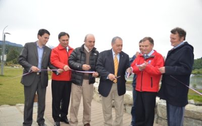 Gobierno inaugura obras que mejoran borde costero en Pucón y lanzan temporada turística para la zona lacustre