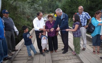 Seremi MOP y alcalde de Villarrica inauguran puentes Añilco y Marambio