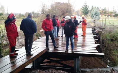 VIALIDAD CONSTRUYE NUEVO PUENTE HUITRAMALAL PARA CONECTAR A VECINOS DE METRENCO Y HUITRAMALAL EN PADRE LAS CASAS