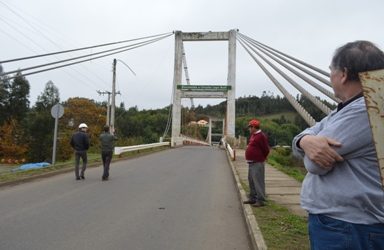 MOP SUSPENDE EN FORMA INDEFINIDA TRANSITO POR EL PUENTE PDTE EDUARDO FREI DE CARAHUE