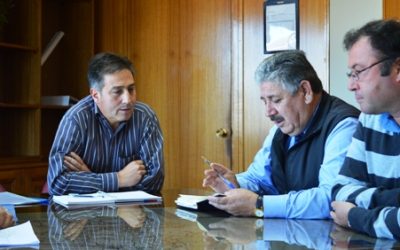 SEREMI MOP Y ALCALDE DE CUNCO SE REUNEN PARA REVISAR PROYECTOS DE CONECTIVIDAD Y AGUA POTABLE RURAL
