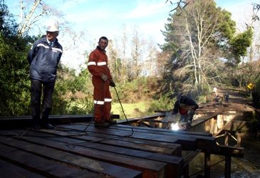 MOP ejecuta obras de reposición de Puente Santa Amelia