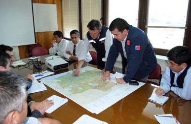 MOP y Transportes coordinan acciones para facilitar el servicio de locomoción en zonas aisladas de la Araucanía
