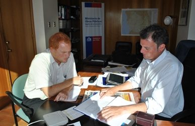 Seremi MOP y Diputado Edwards sostienen reunión de trabajo en torno a la conectividad rural